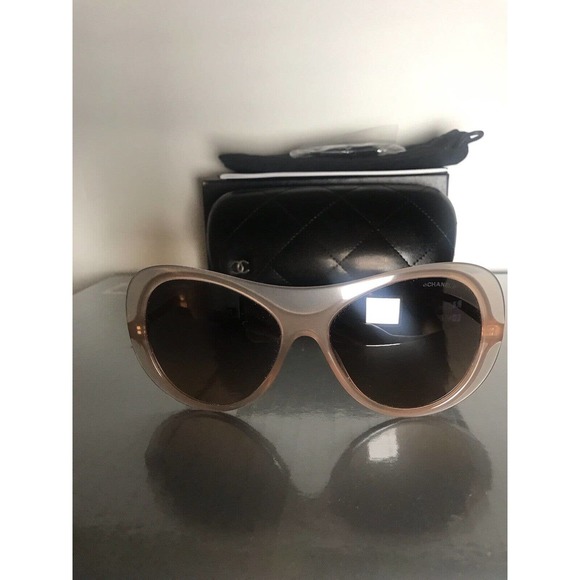 CHANEL Sunglasses Oversized Oval Style 5389 Light Brown Fall Sunnies - Picture 16 of 16